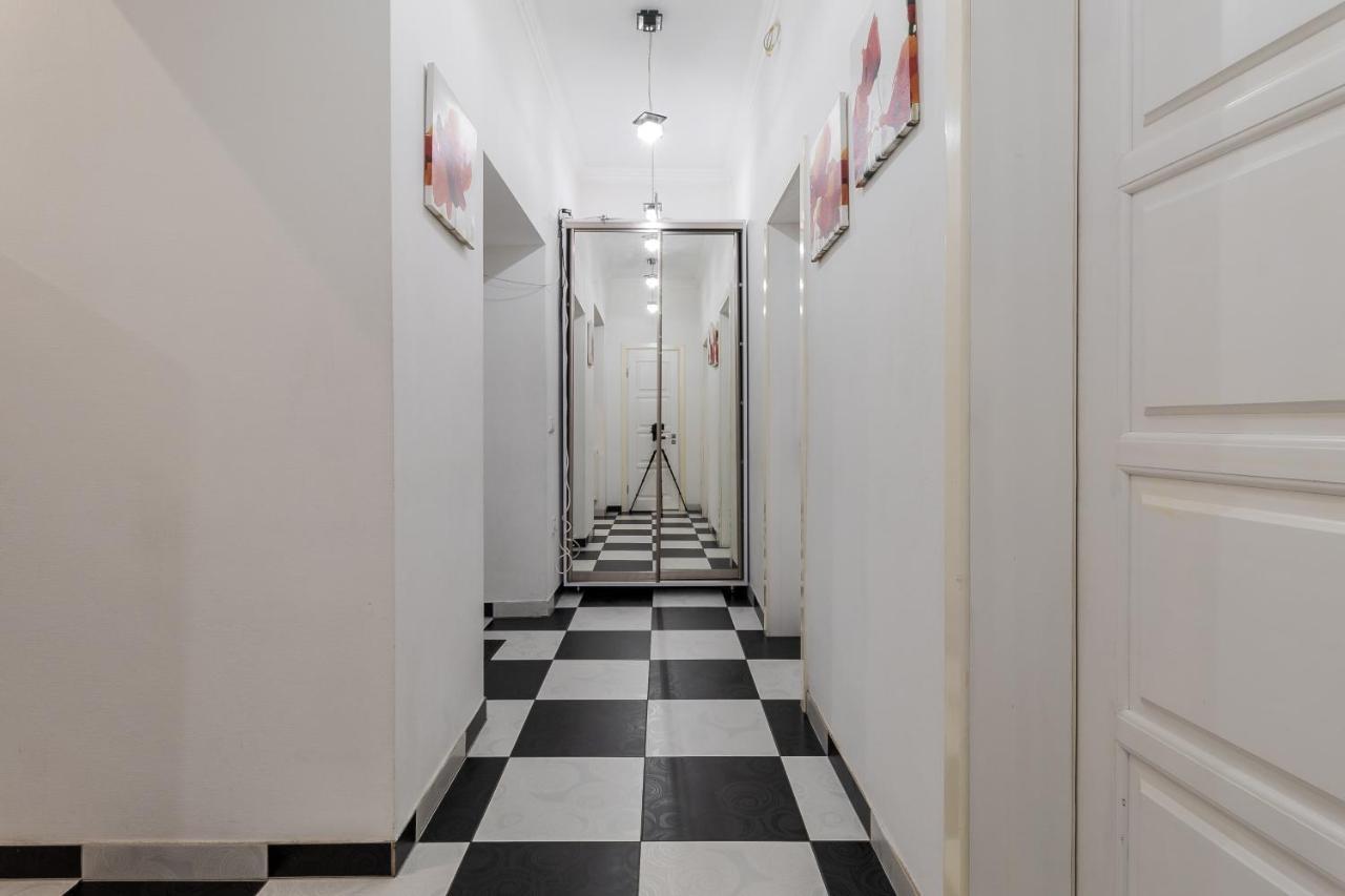 Halytska Apartment Leopoli Esterno foto